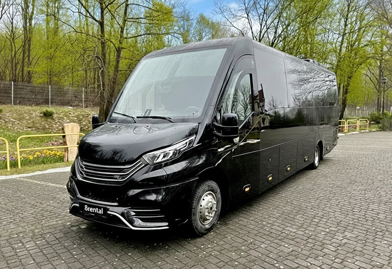 Midicar Iveco de 29 places, extérieur