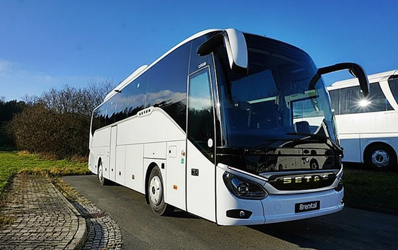 Autocar de tourisme Setra de 49 places, extérieur